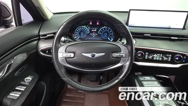 Genesis GV70 2021 thumb 12