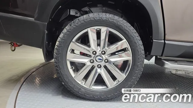 KG_Mobility_Ssangyong Rexton 2018 thumb 5