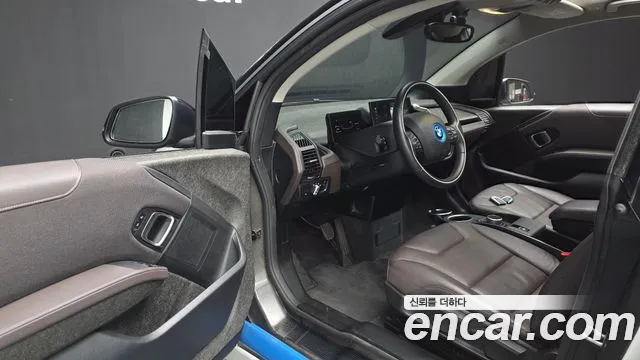 BMW i3 2020 thumb 9