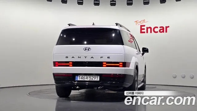 Hyundai Santa Fe 2024 thumb 3