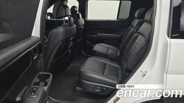 Hyundai Santa Fe 2024 thumb 10