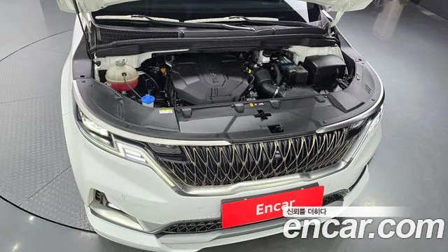 Kia Carnival 2023 thumb 6