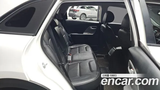 Kia Niro 2017 thumb 11