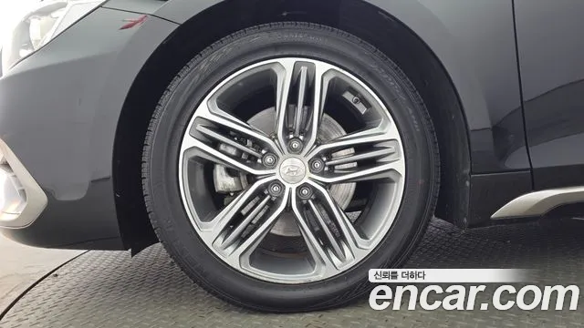 Hyundai Grandeur 2017 thumb 5