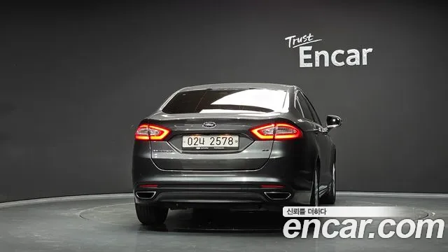 Ford Mondeo 2017 thumb 4