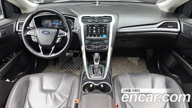 Ford Mondeo 2017 thumb 7