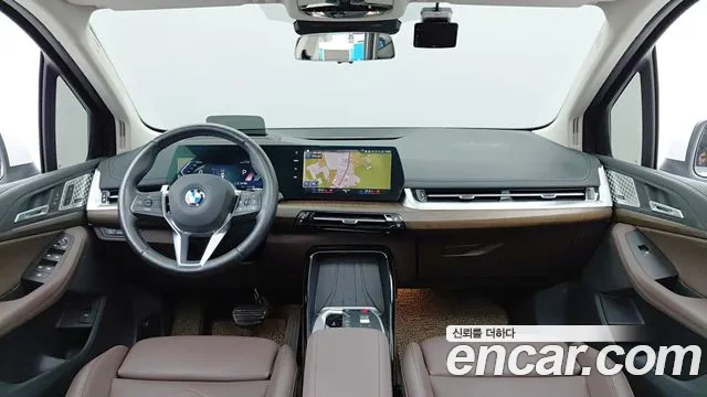 BMW 2-Series 2023 thumb 6
