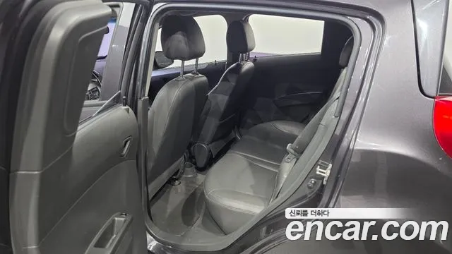 ChevroletGMDaewoo Spark 2015 thumb 11