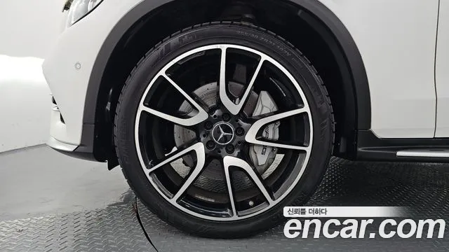 Mercedes-Benz GLC 2017 thumb 5