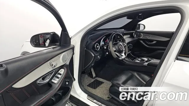 Mercedes-Benz GLC 2017 thumb 10
