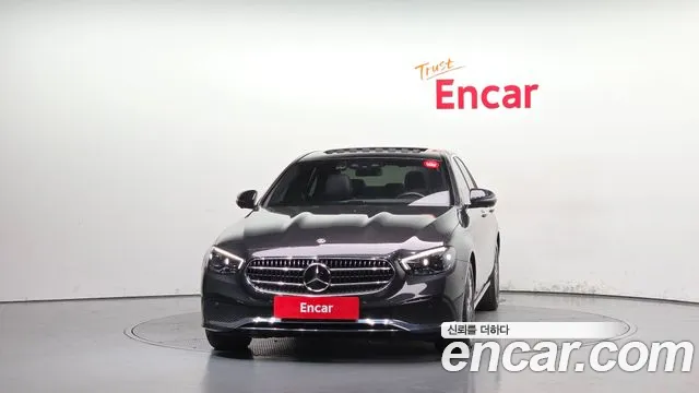 Mercedes-Benz E-Класс 2021 thumb 3