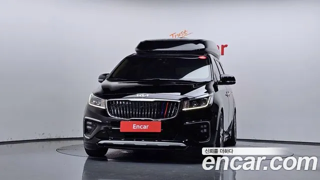 Kia Carnival 2019 thumb 3