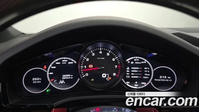 Porsche Cayenne 2019 thumb 8