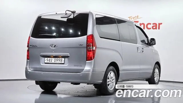 Hyundai Starex 2018 thumb 2