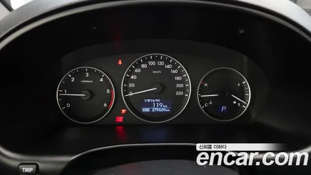 Hyundai Starex 2018 thumb 8
