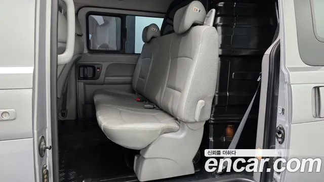 Hyundai Starex 2018 thumb 12