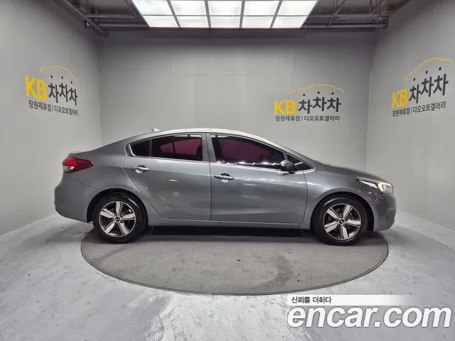 Kia K3 2018 thumb 4