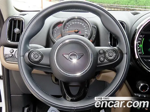 MINI Countryman 2020 thumb 8