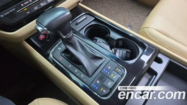 Kia Carnival 2018 thumb 9