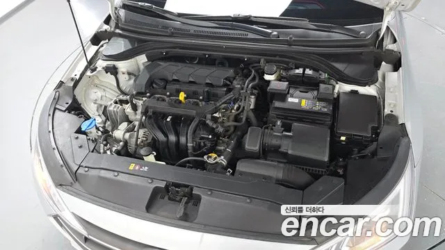 Hyundai Avante 2019 thumb 6