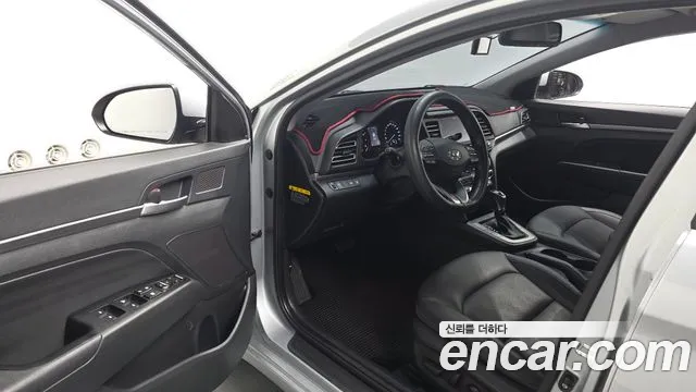 Hyundai Avante 2019 thumb 10