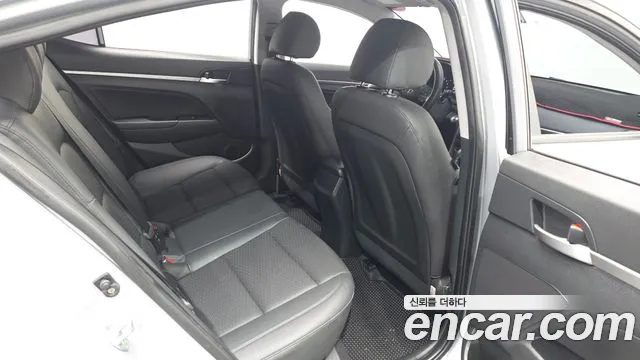 Hyundai Avante 2019 thumb 12