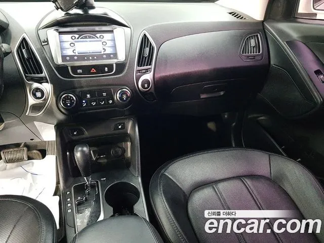 Hyundai Tucson 2012 thumb 10