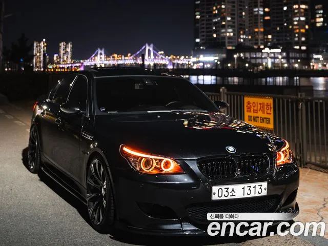 BMW M5 2006 thumb 6