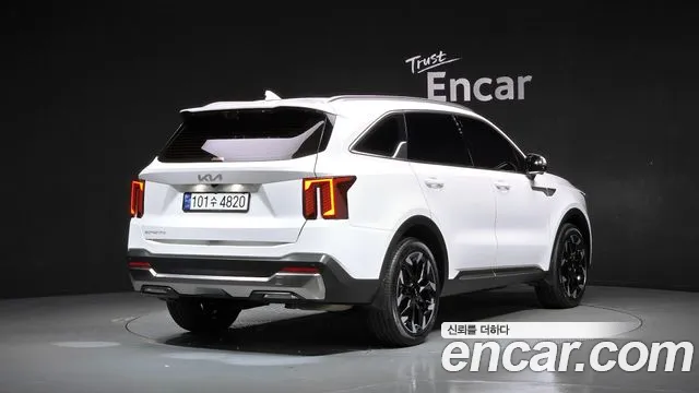 Kia Sorento 2024 thumb 2