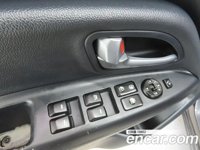 Kia Pride 2015 thumb 9