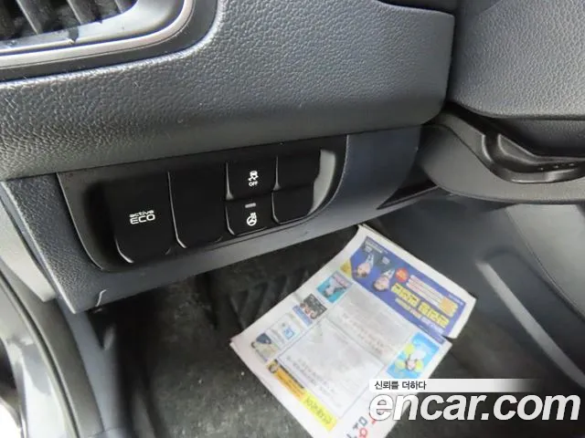 Kia Pride 2015 thumb 10