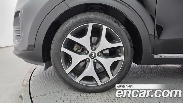 Kia Sportage 2018 thumb 5