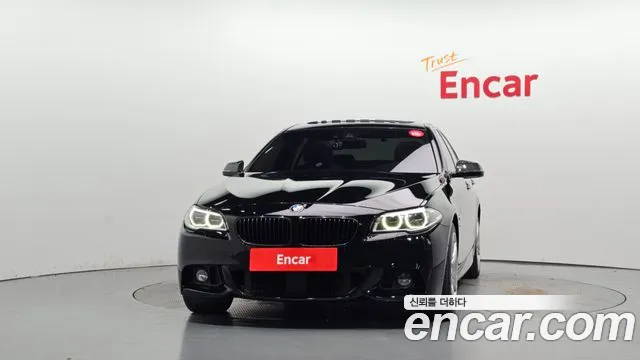 BMW 5-Series 2016 thumb 3