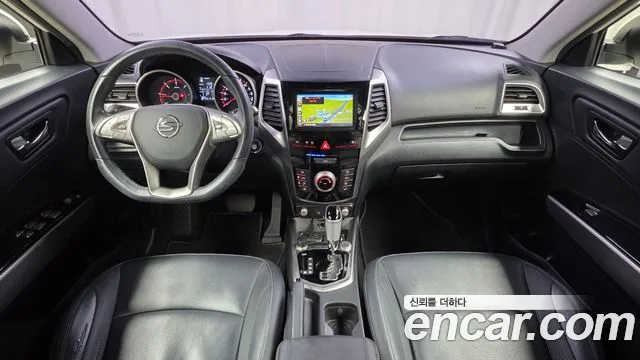 KG_Mobility_Ssangyong TIBOLI 2015 thumb 7
