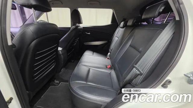KG_Mobility_Ssangyong TIBOLI 2015 thumb 12