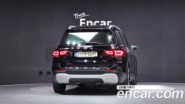 Mercedes-Benz GLB 2021 thumb 4