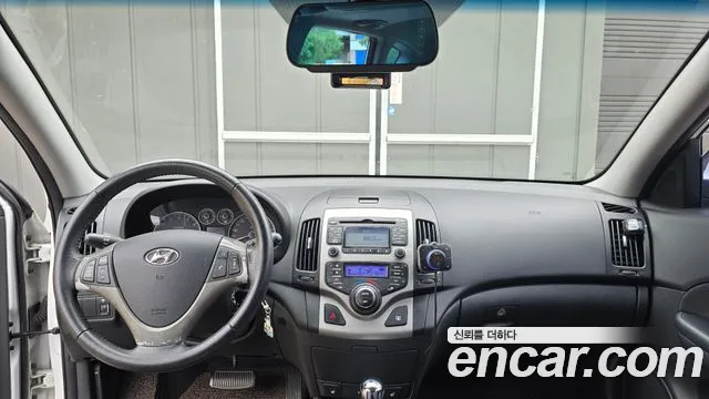 Hyundai i30 2009 thumb 4