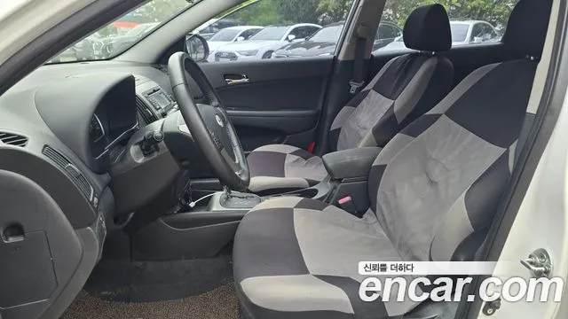 Hyundai i30 2009 thumb 7