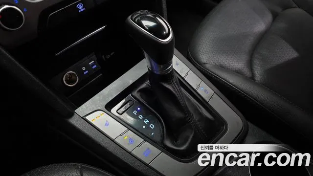 Hyundai Avante 2016 thumb 9