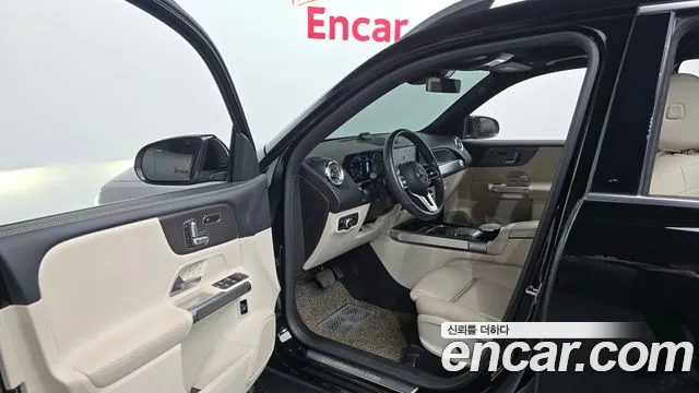 Mercedes-Benz GLB 2021 thumb 9