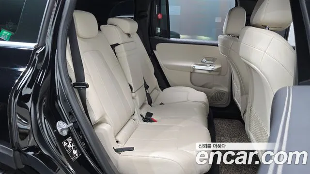 Mercedes-Benz GLB 2021 thumb 10