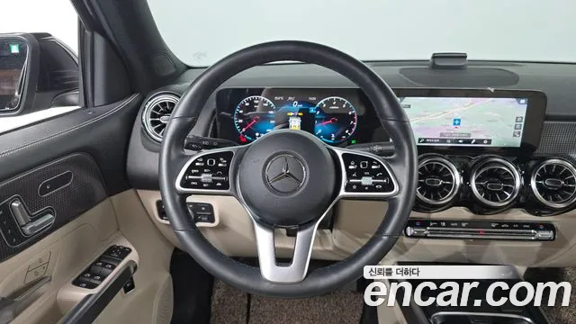 Mercedes-Benz GLB 2021 thumb 12