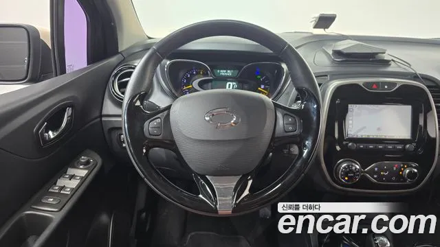 Renault-KoreaSamsung Captur 2015 thumb 11