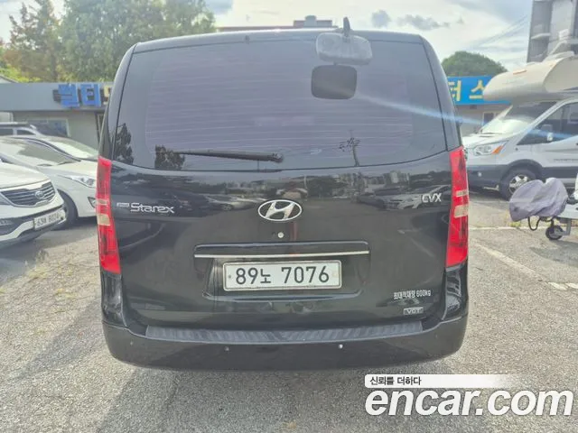 Hyundai Starex 2011 thumb 4