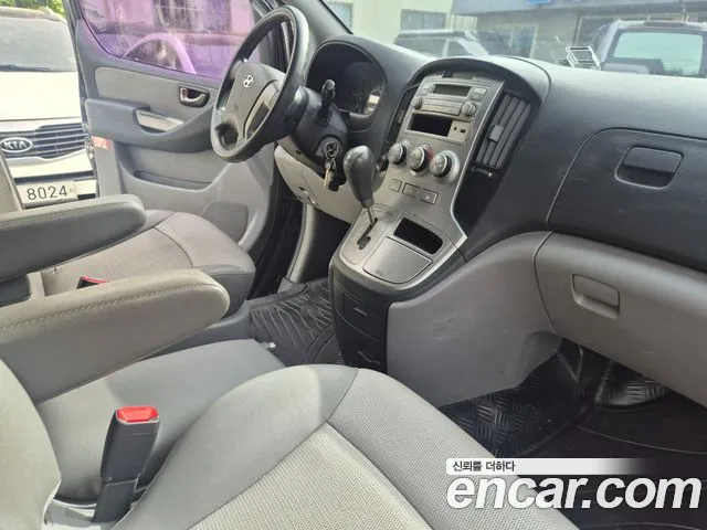 Hyundai Starex 2011 thumb 7