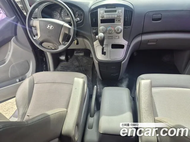 Hyundai Starex 2011 thumb 9