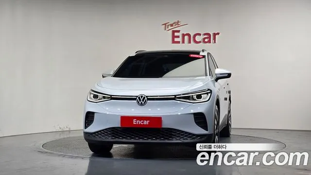 Volkswagen ID.4 2023 thumb 2