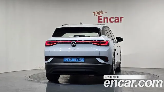 Volkswagen ID.4 2023 thumb 3