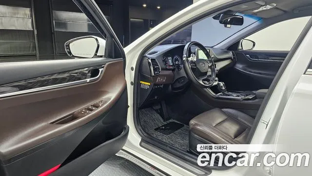 Hyundai Grandeur 2017 thumb 10