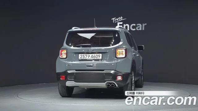 Jeep Renegade 2018 thumb 4